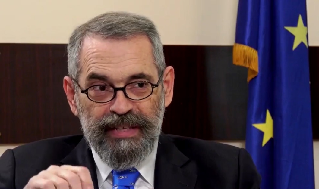 Uniós megfigyelők: „kevesebb orosz katona látható”