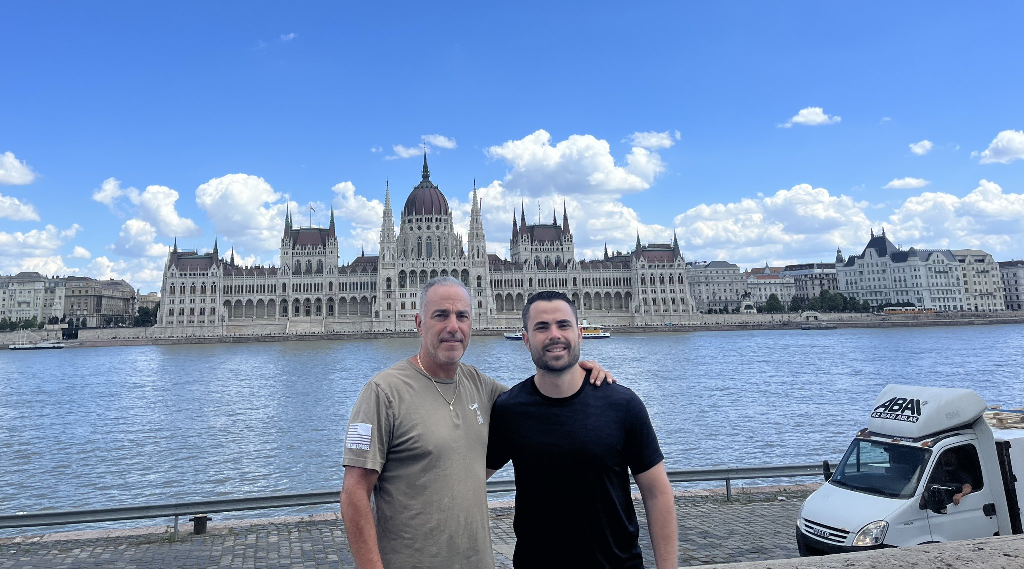 Amerikai véleményvezérek Magyarország mellett