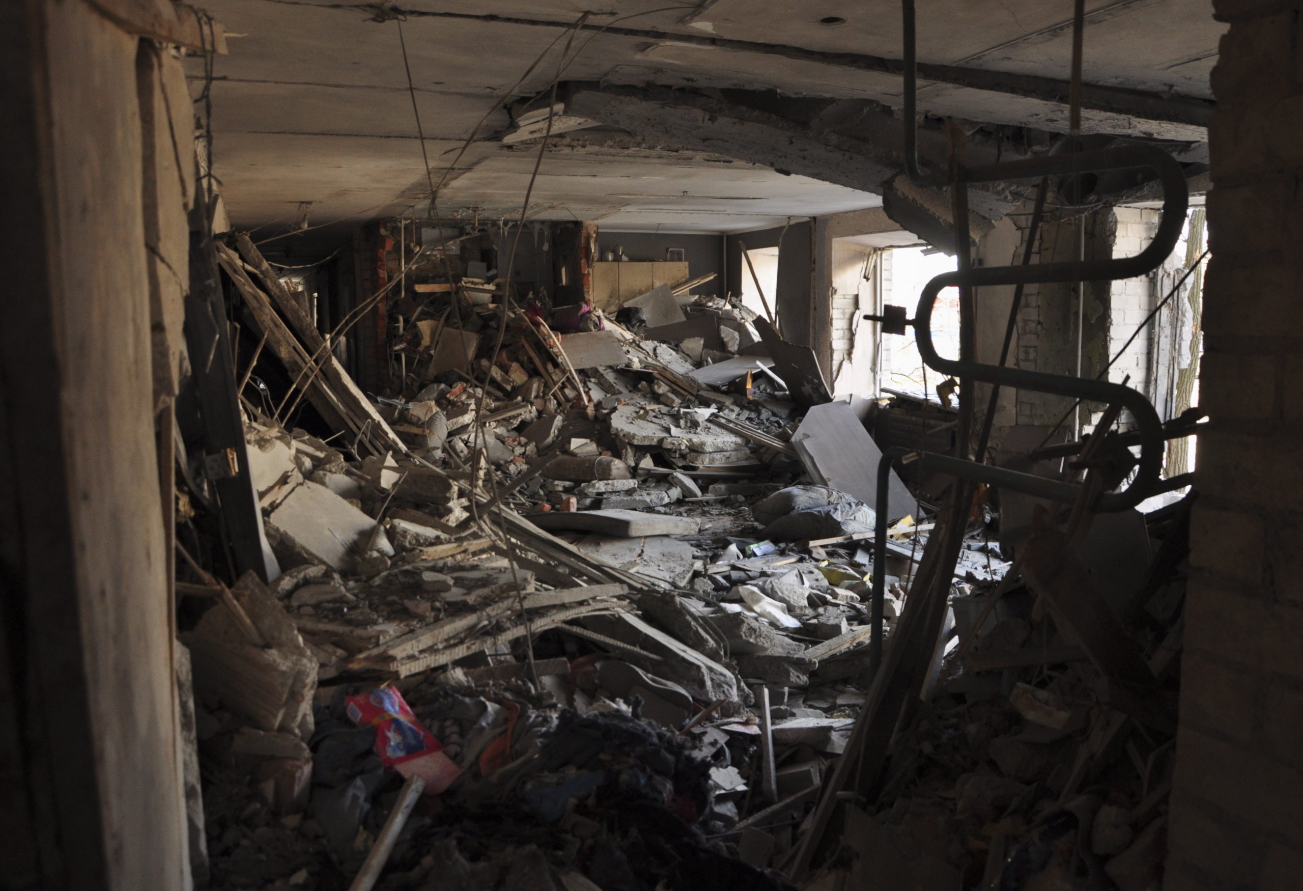 Színházat és egyetemet ért orosz rakétacsapás, halottak is vannak