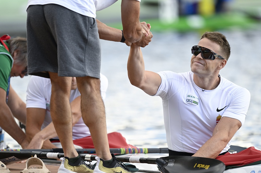 Egy ezüstérem és három párizsi kvóta a vasárnapi döntőkben