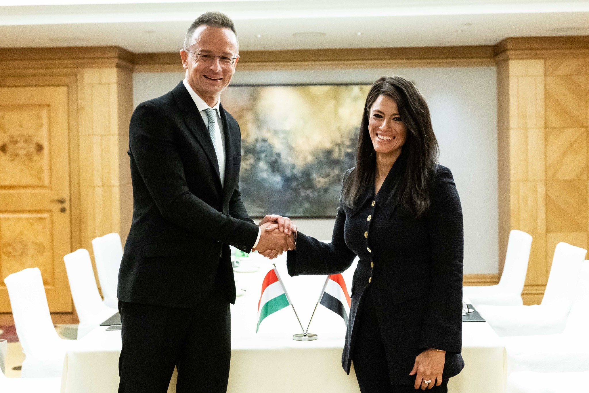 Európán kívül nagyra becsülik a magyar álláspontot