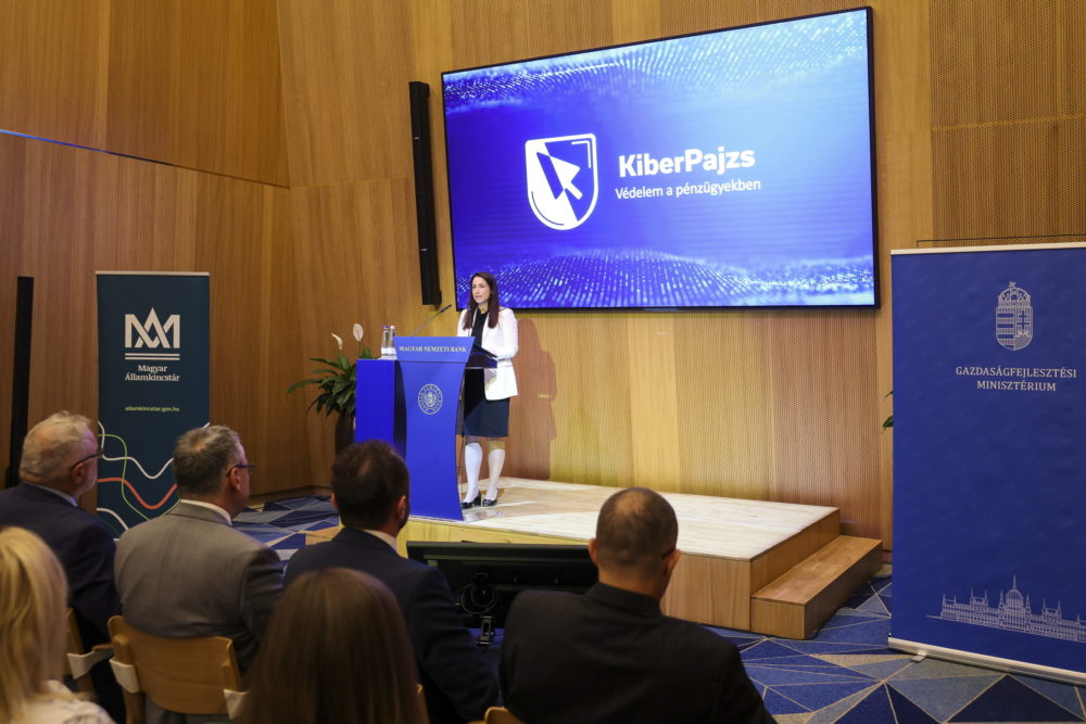 Fel kell készíteni az ügyfeleket a kiberkockázatok kezelésére