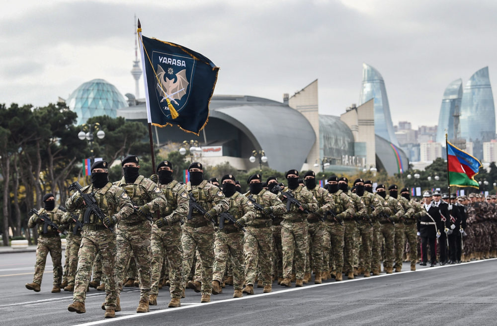 Azerbajdzsán „terrorelhárító műveletet” indított Hegyi-Karabah ellen