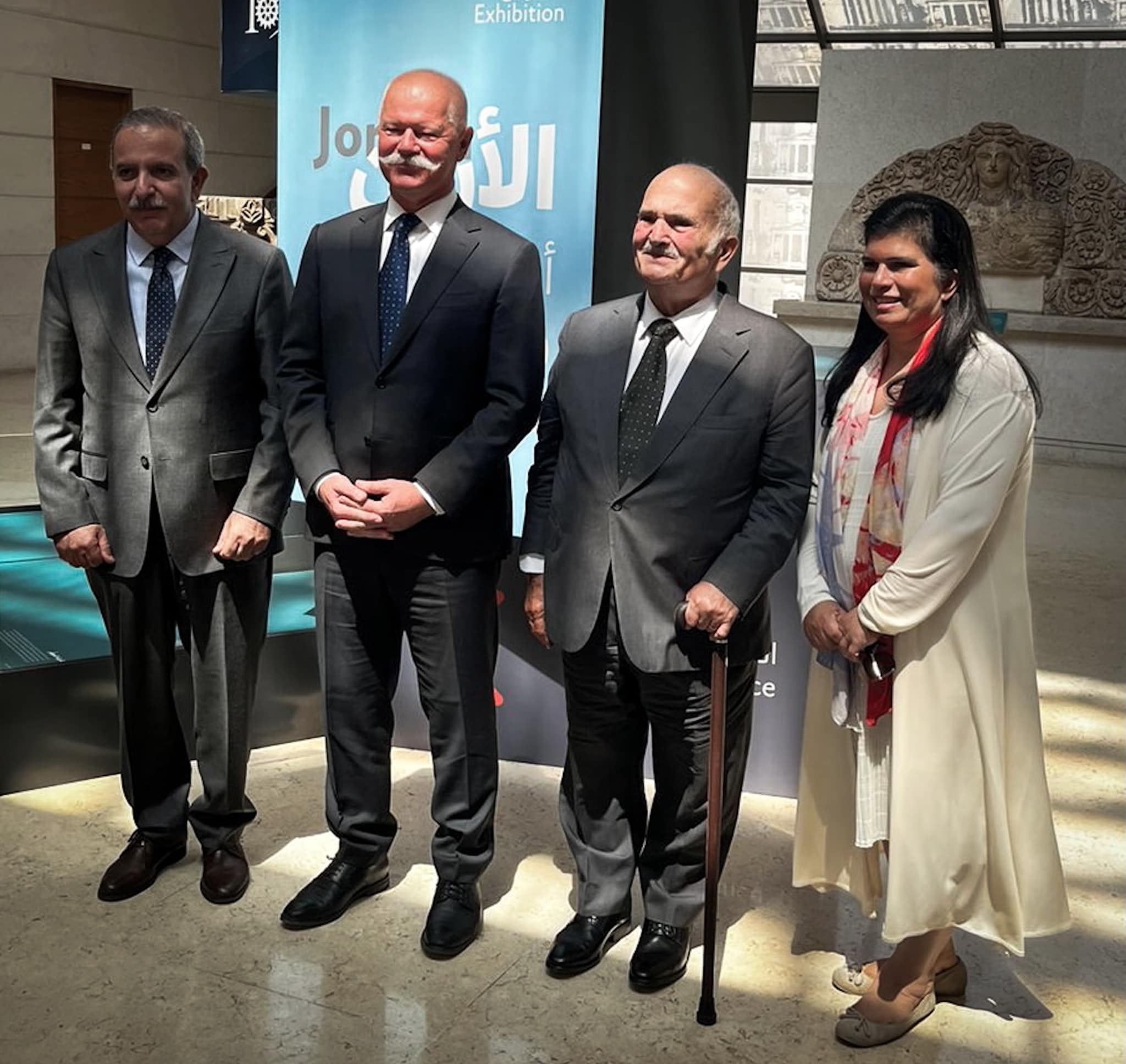 Csák János Jordániában és Izraelben tárgyalt