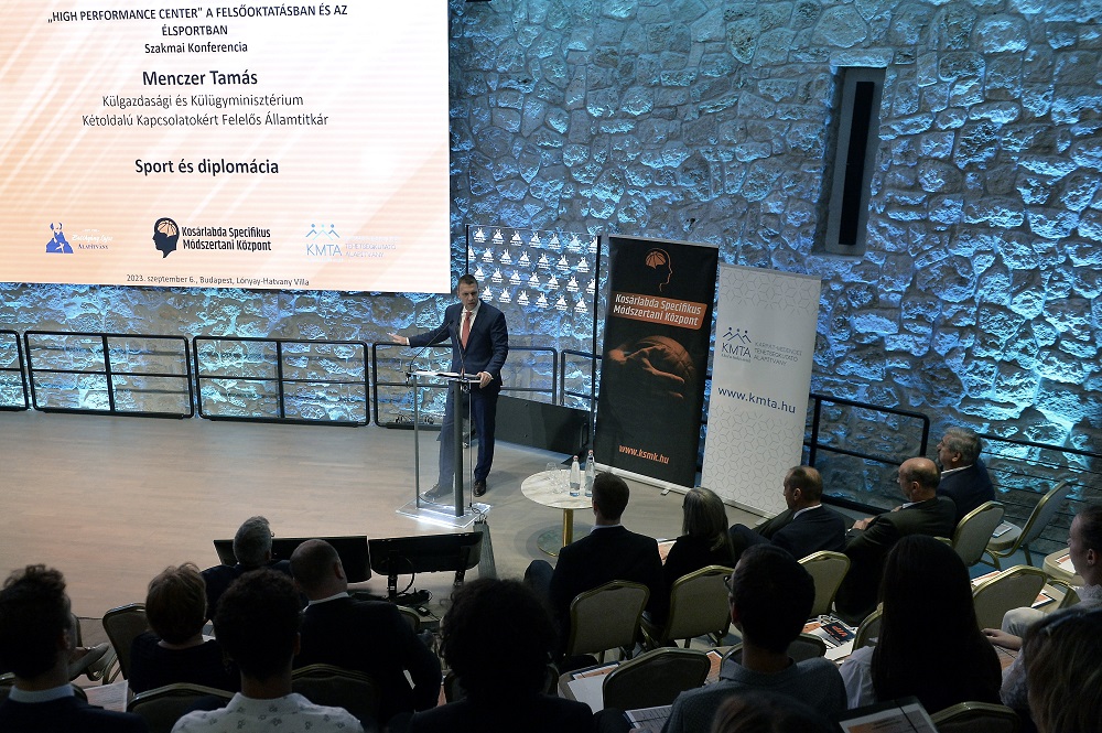 A kockás füzettől a sportdiagnosztikáig