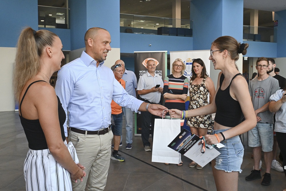 Schmidt Ádám: erőn felül teljesítettek az önkéntesek