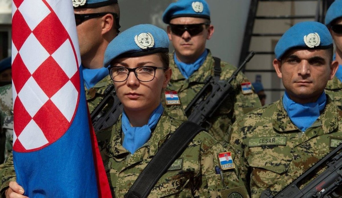 Találat érte az UNIFIL-békefenntartók főhadiszállását Dél-Libanonban