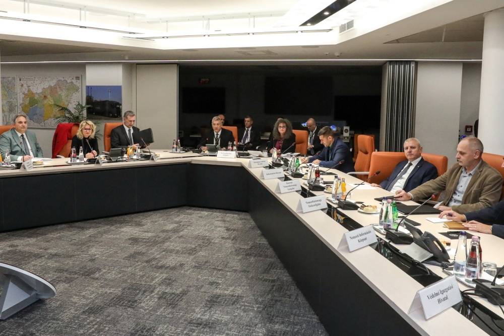 Nem indokolt a terrorveszély-fokozat megváltoztatása Magyarországon