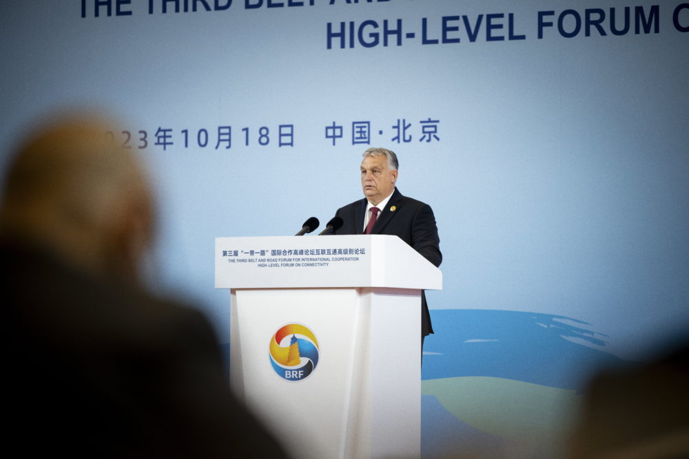 Orbán Viktor: A kölcsönös tisztelet tudja elhozni a béke reményét