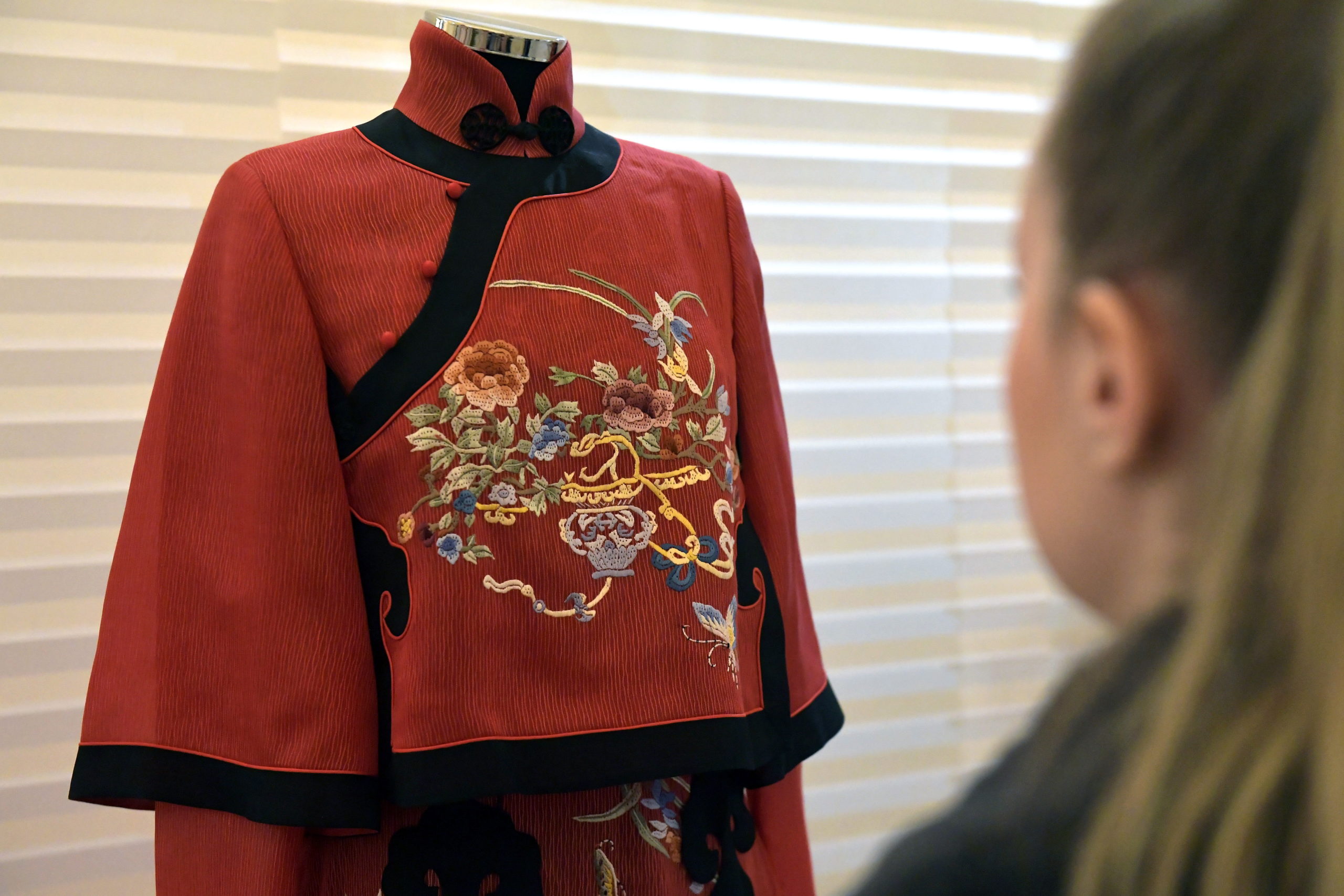 Kínai selyemművészeti kiállítás