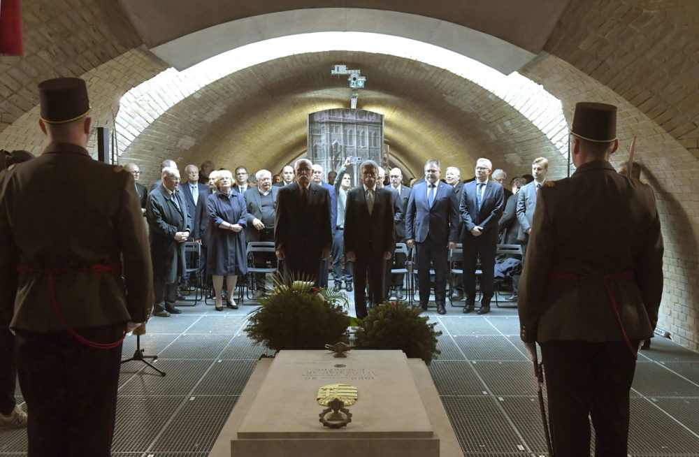 Megemlékeztek a Kossuth téri sortűz áldozatairól