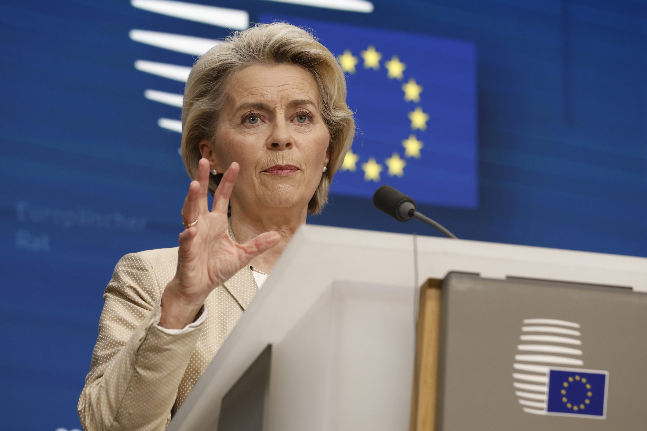 Ursula von der Leyen: Montenegró már 2030 előtt uniós tag lehet