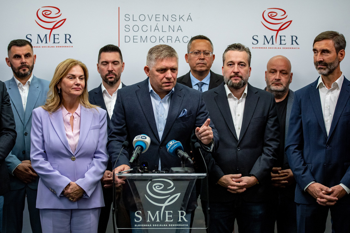 Aláírták a koalíciós szerződést Szlovákiában