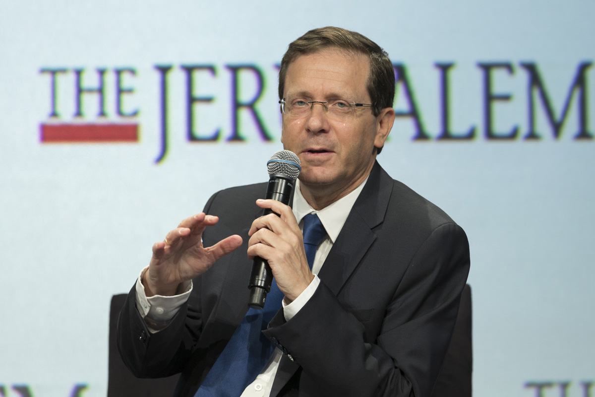 Az elnök vészhelyzeti egységkormányt sürget Izraelben