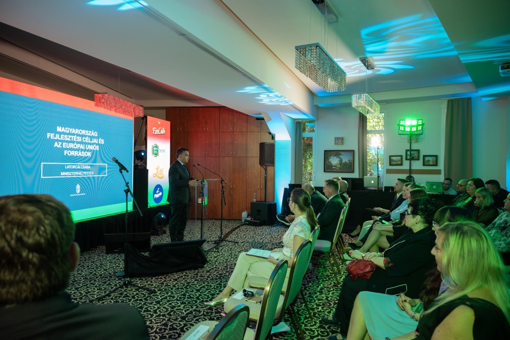 Latorcai Csaba: a cél a magyar térségek felemelése az EU átlagára