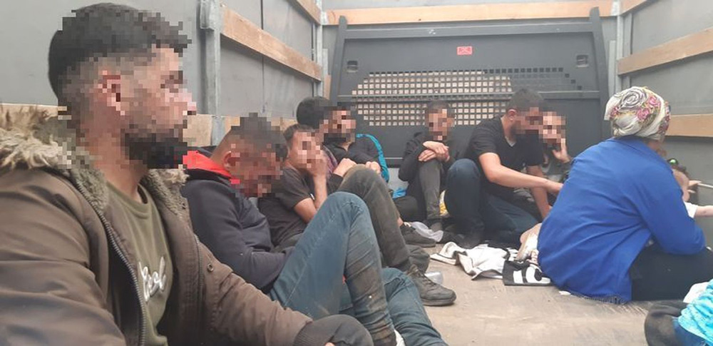 Idegenek a hegyekben