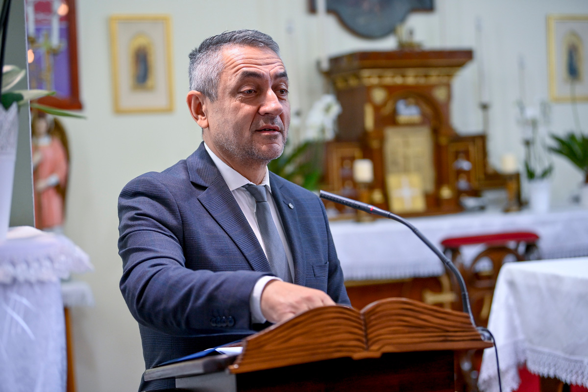 „A magyar jövő elképzelhetetlen az ifjúság és a gyermekek nélkül”