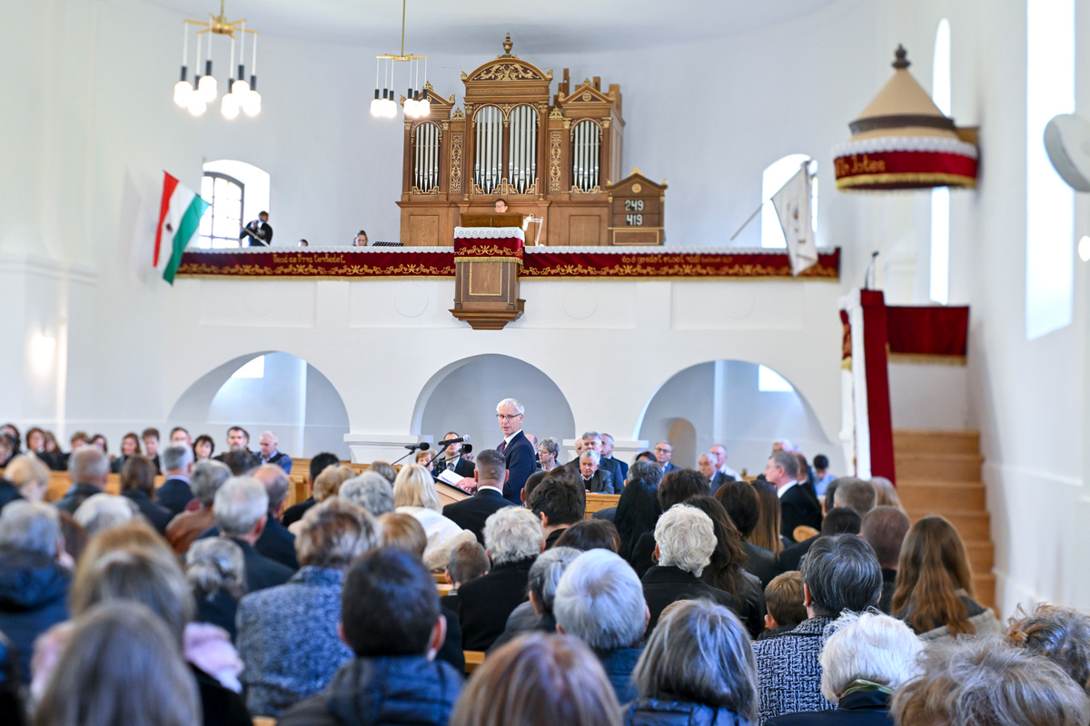 A magyarság becsületessége, őszintesége, kereszténysége miatt fog megmaradni