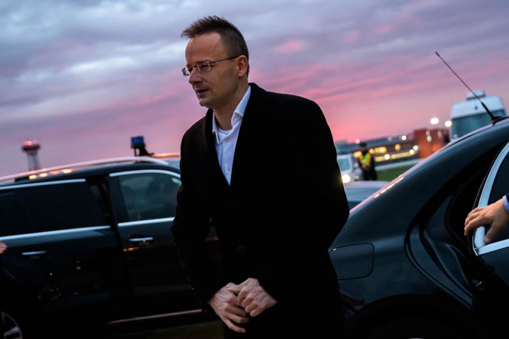 Szijjártó Péter: A mi érdekünk a kelet és nyugat közötti együttműködés