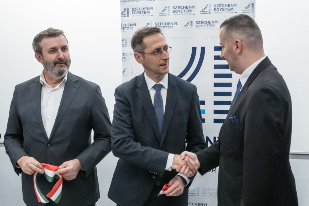 Varga Mihály: A magyar gazdaság a fejlesztések évtizedébe lépett