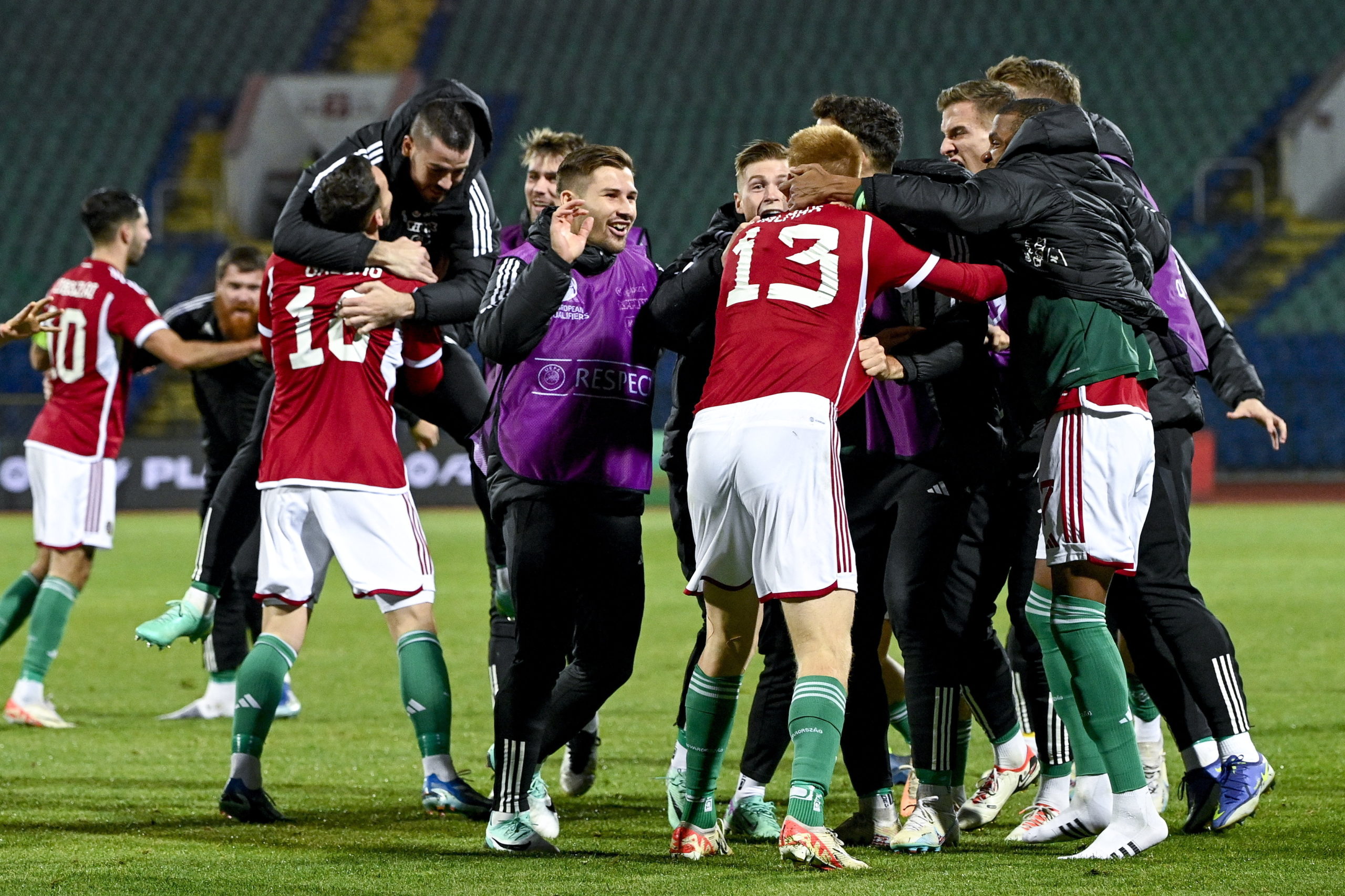 Csak a magyar csoportban lesznek tétmeccsek vasárnap