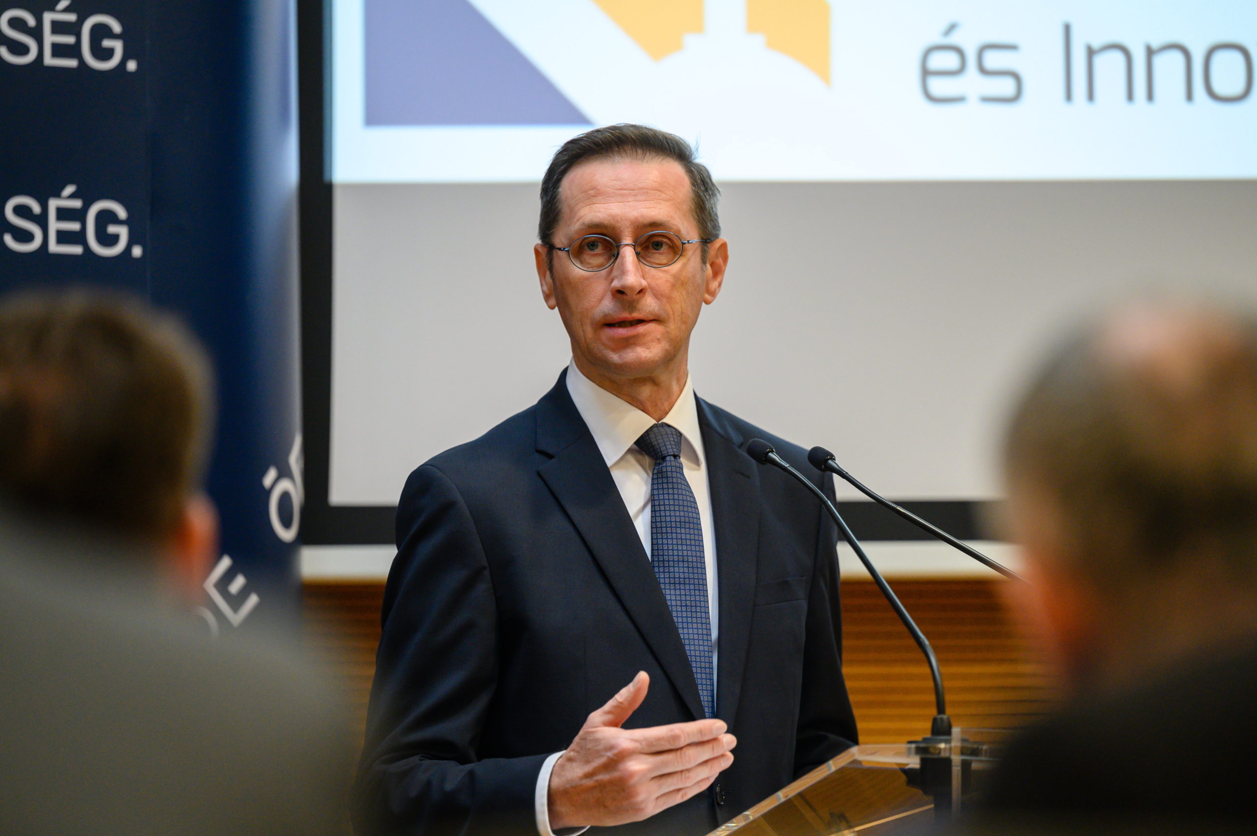 Az a cél, hogy az egyetemek a társadalmi átalakulás motorjai legyenek