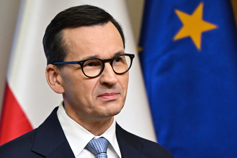 Mateusz Morawiecki szívesen látná a Fideszt az ECR EP-frakciójában