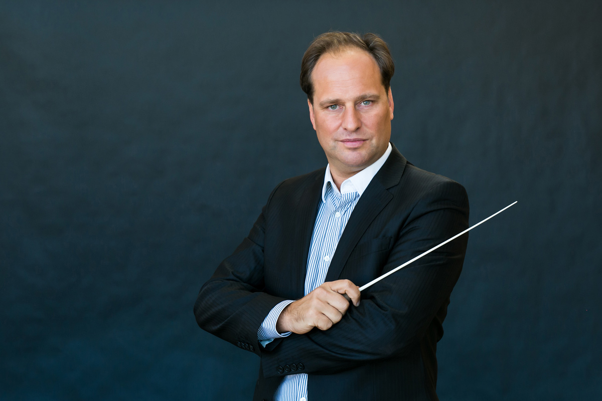 Egy mű sem adja könnyen magát