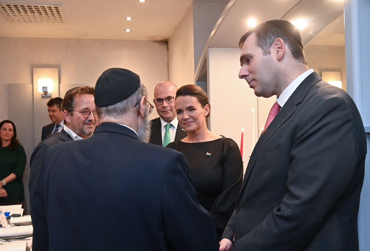 Novák Katalin: Magyarország ott áll Izrael és a zsidó emberek mellett