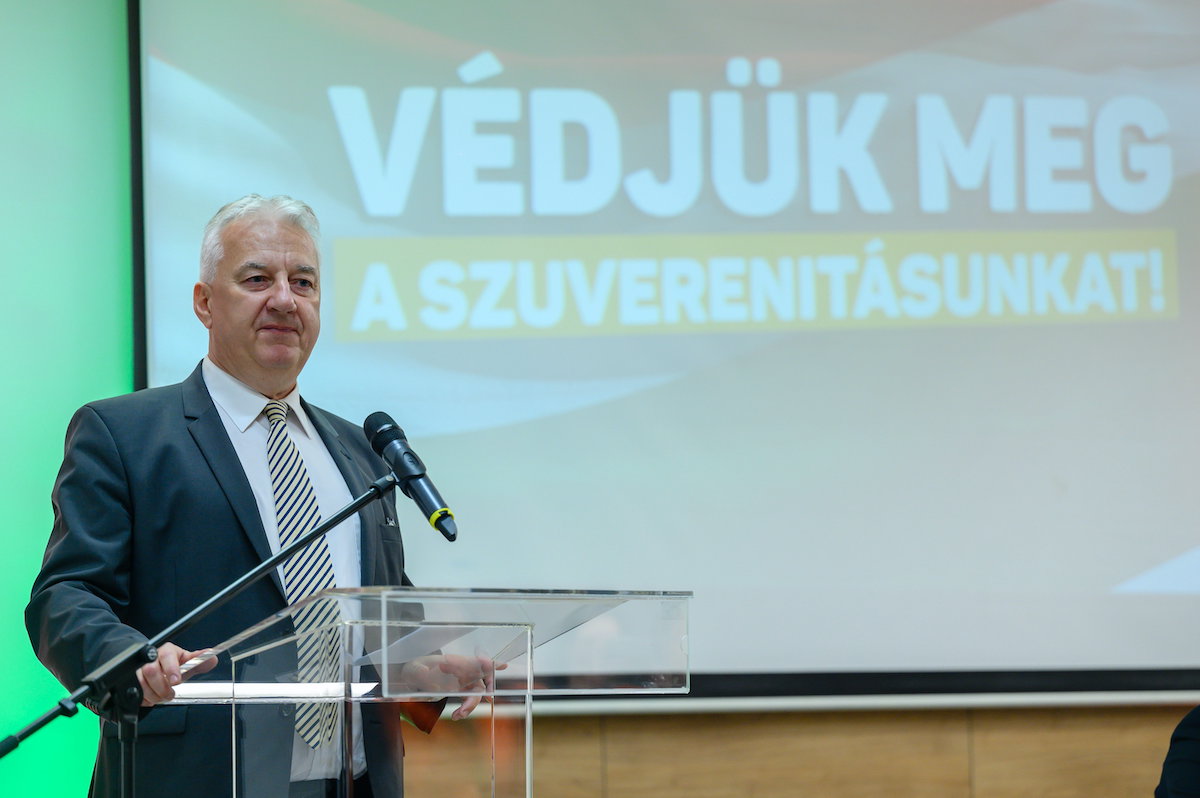 Semjén Zsolt: Meg kell védeni keresztény civilizációnkat az iszlám inváziótól