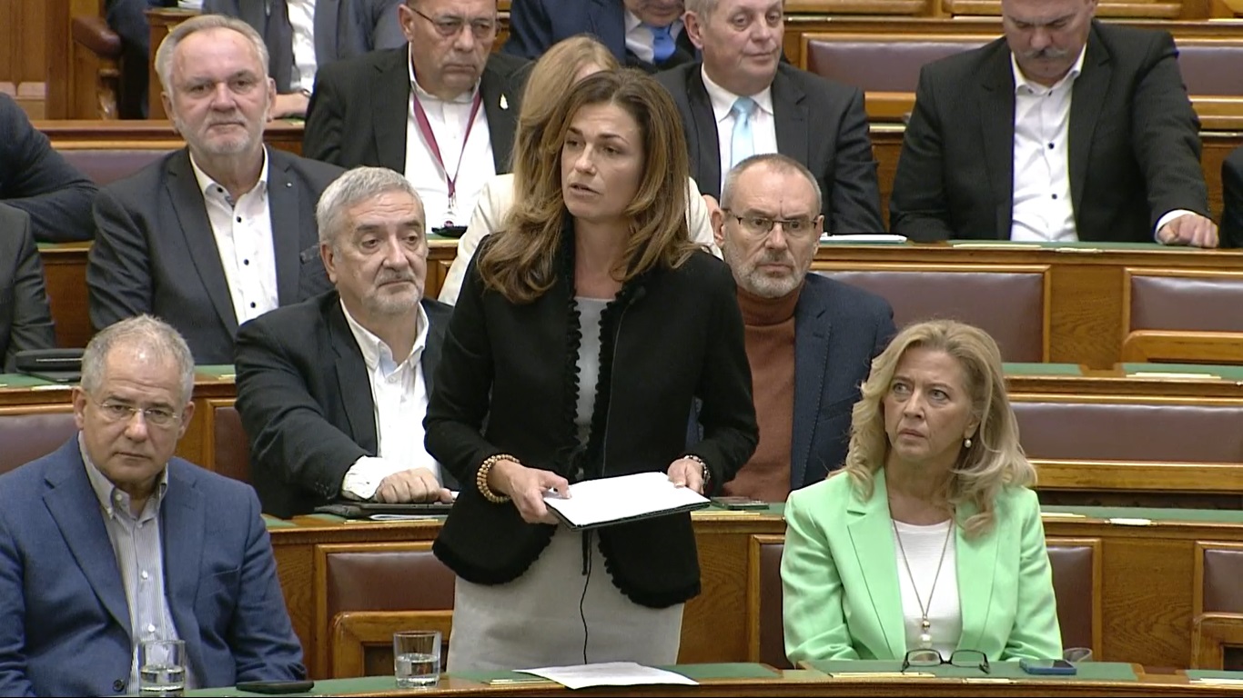 Varga Judit: Az ország szuverenitásának védelme kiemelt jelentőségű