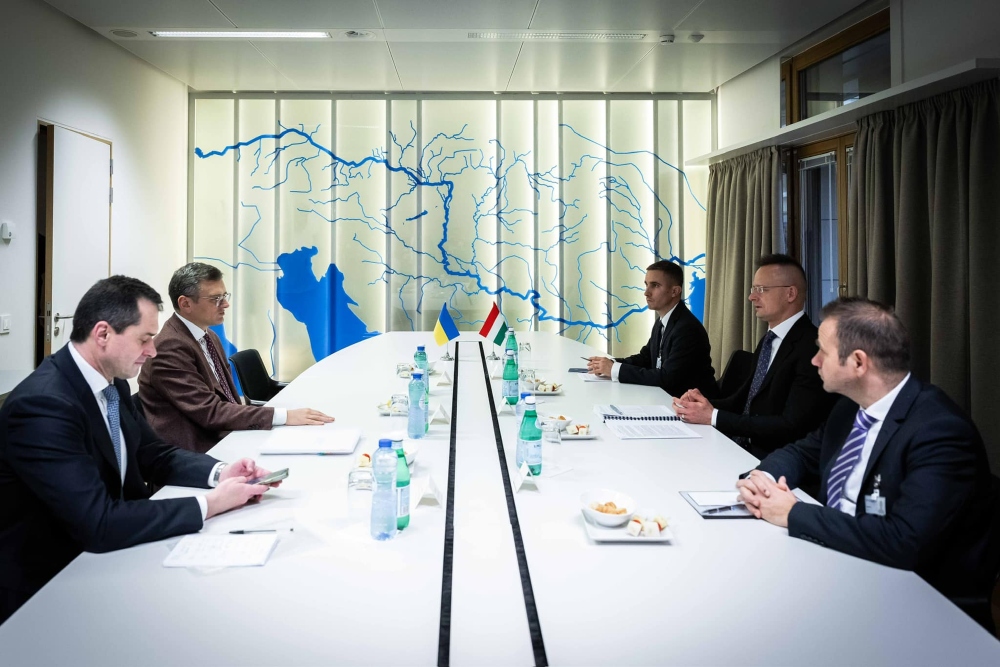 Az ukrán külügyminiszterrel tárgyalt Szijjártó Péter Brüsszelben