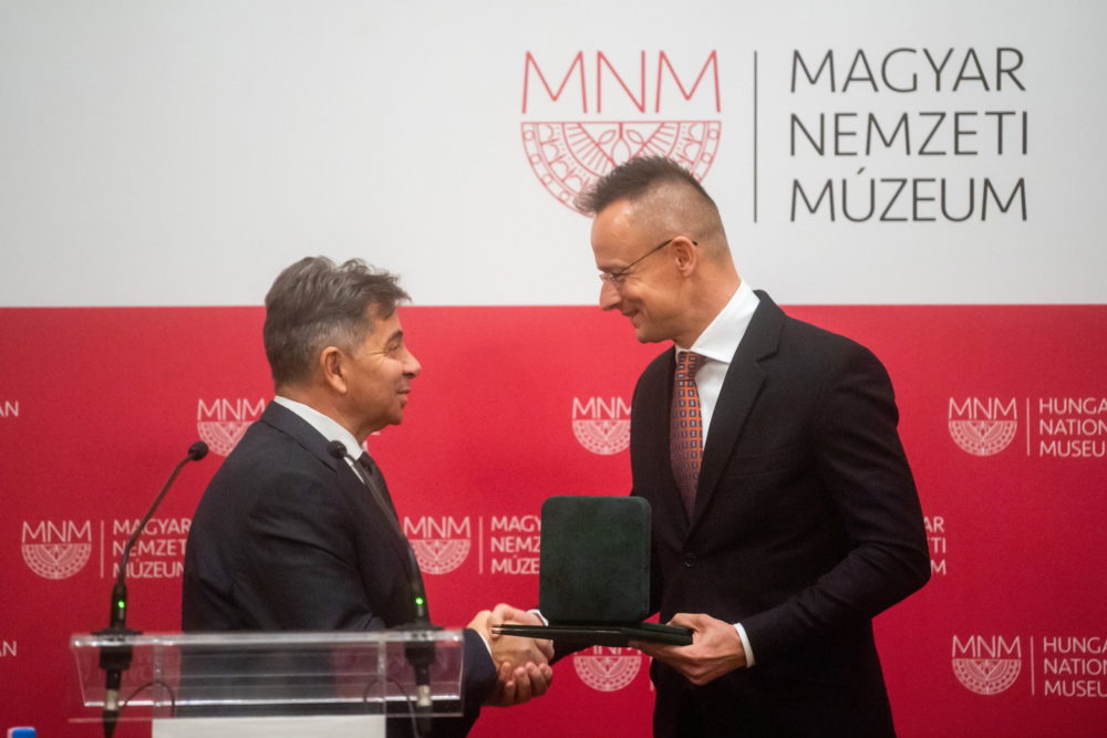 Vasvári-díjjal tüntették ki Szijjártó Péter külgazdasági és külügyminisztert