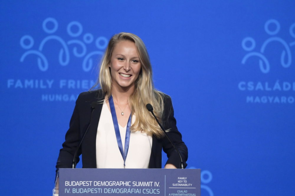 A valóság tagadása: vita a fehérellenes rasszizmusról a fiatal áldozat kapcsán