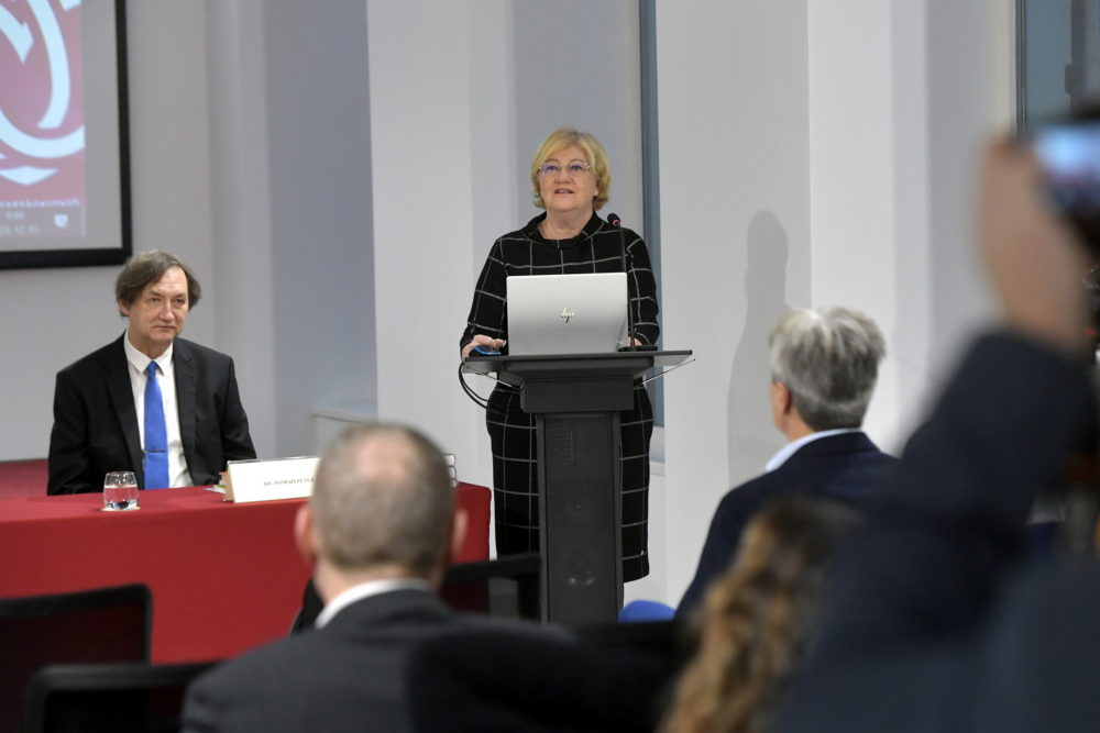 Szili Katalin: A legfontosabb identitásképző elemünk a magyar nyelv