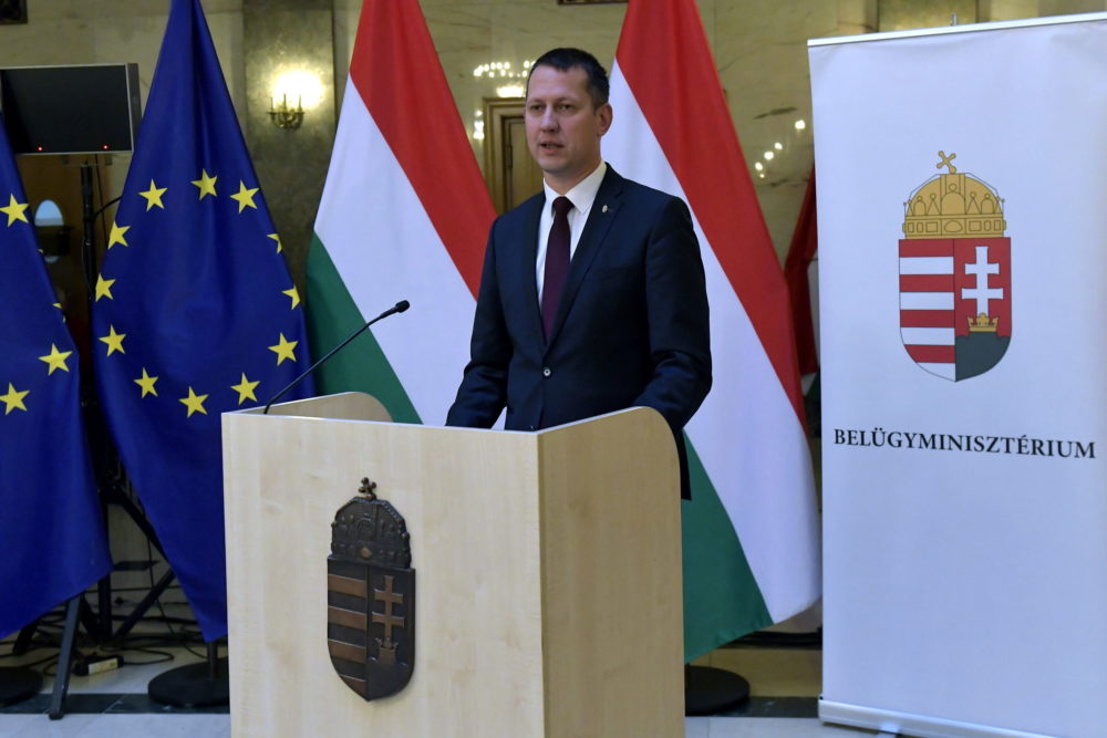 Fülöp Attila: A kormányzat kiemelten támogatja a gyermekvédelmet