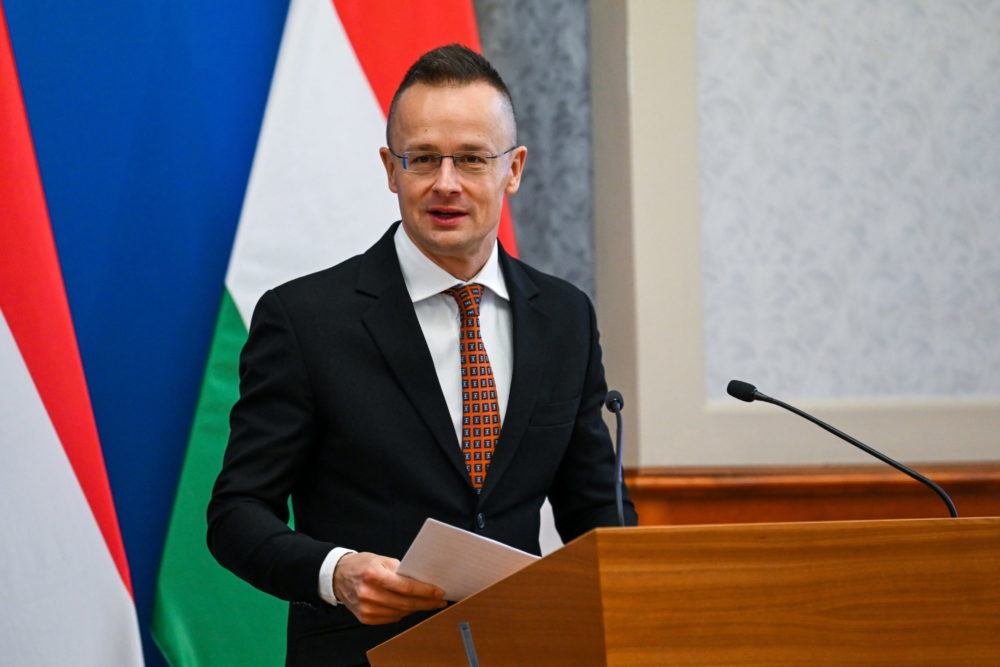 Az illegális migráció elleni fellépésről tárgyalt Szijjártó Péter Bécsben