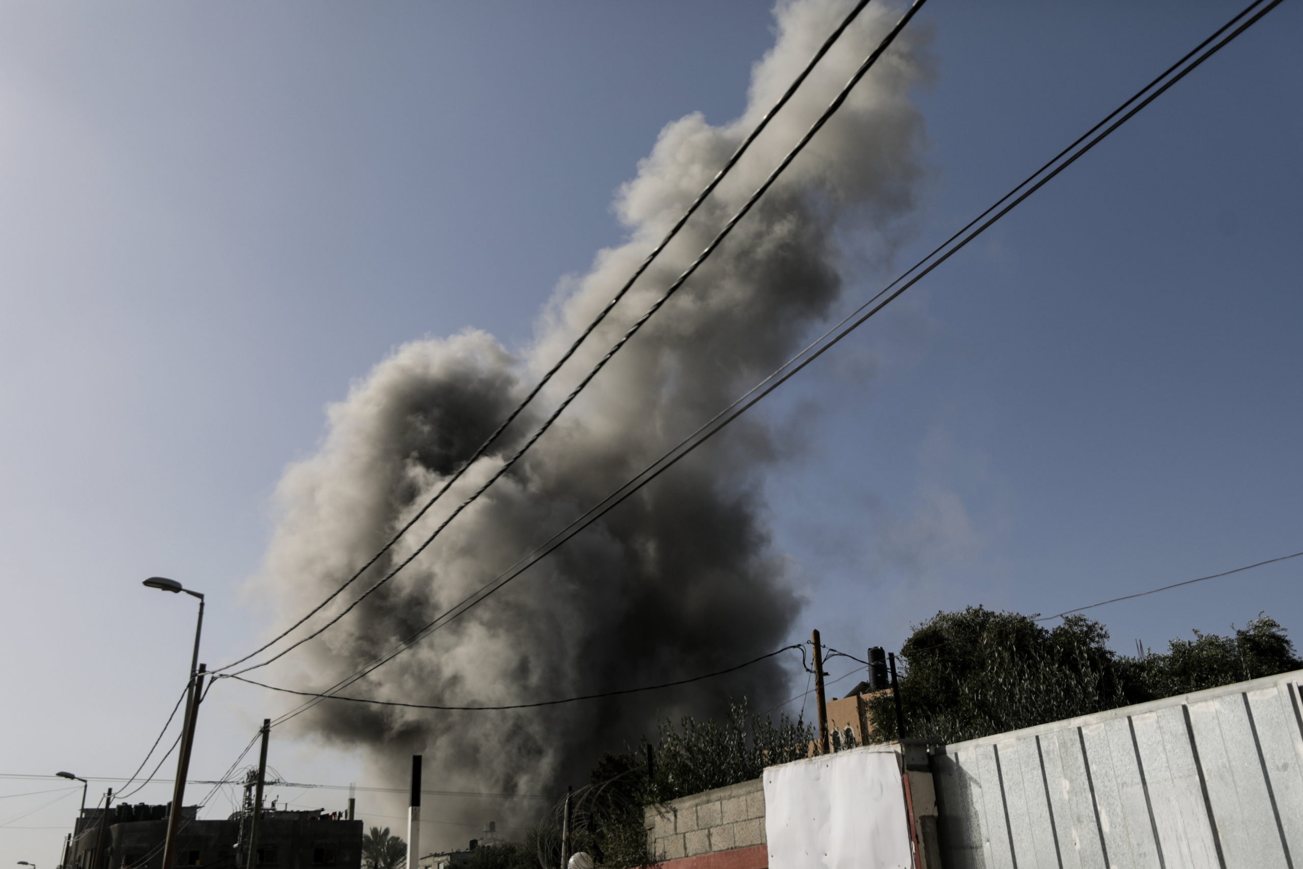 Több tucat terroristát iktatott ki Izrael egy légicsapásban