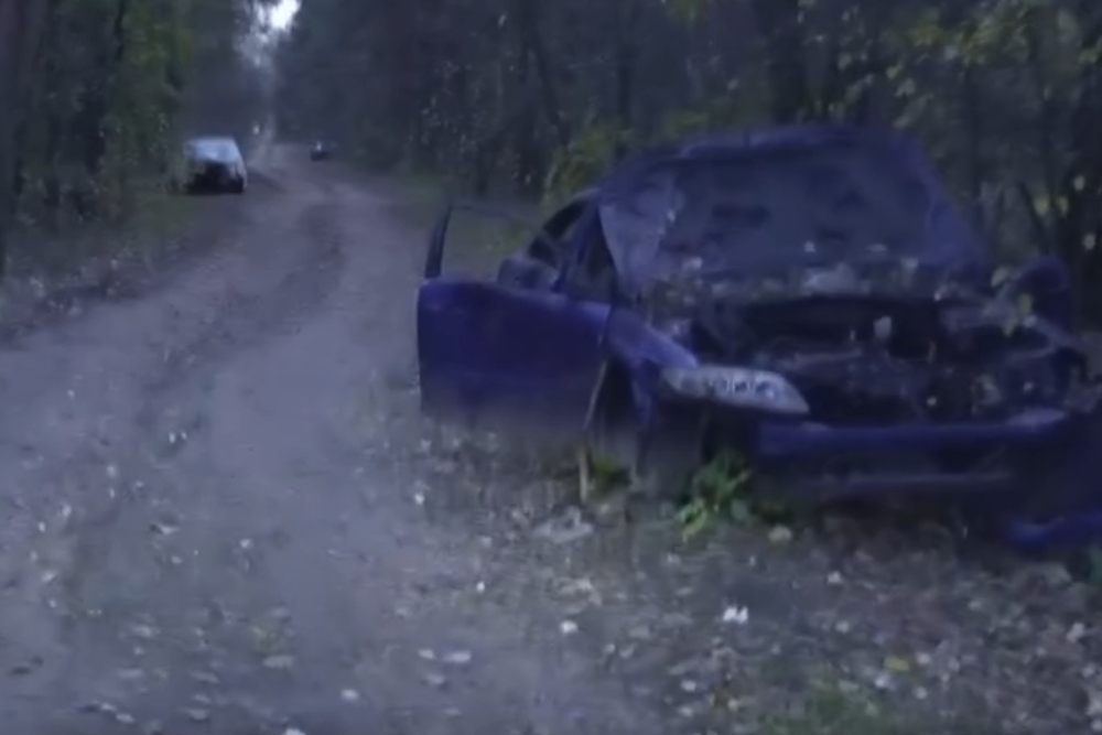 Nagy János: Elszállítják a déli határnál hagyott autóroncsokat