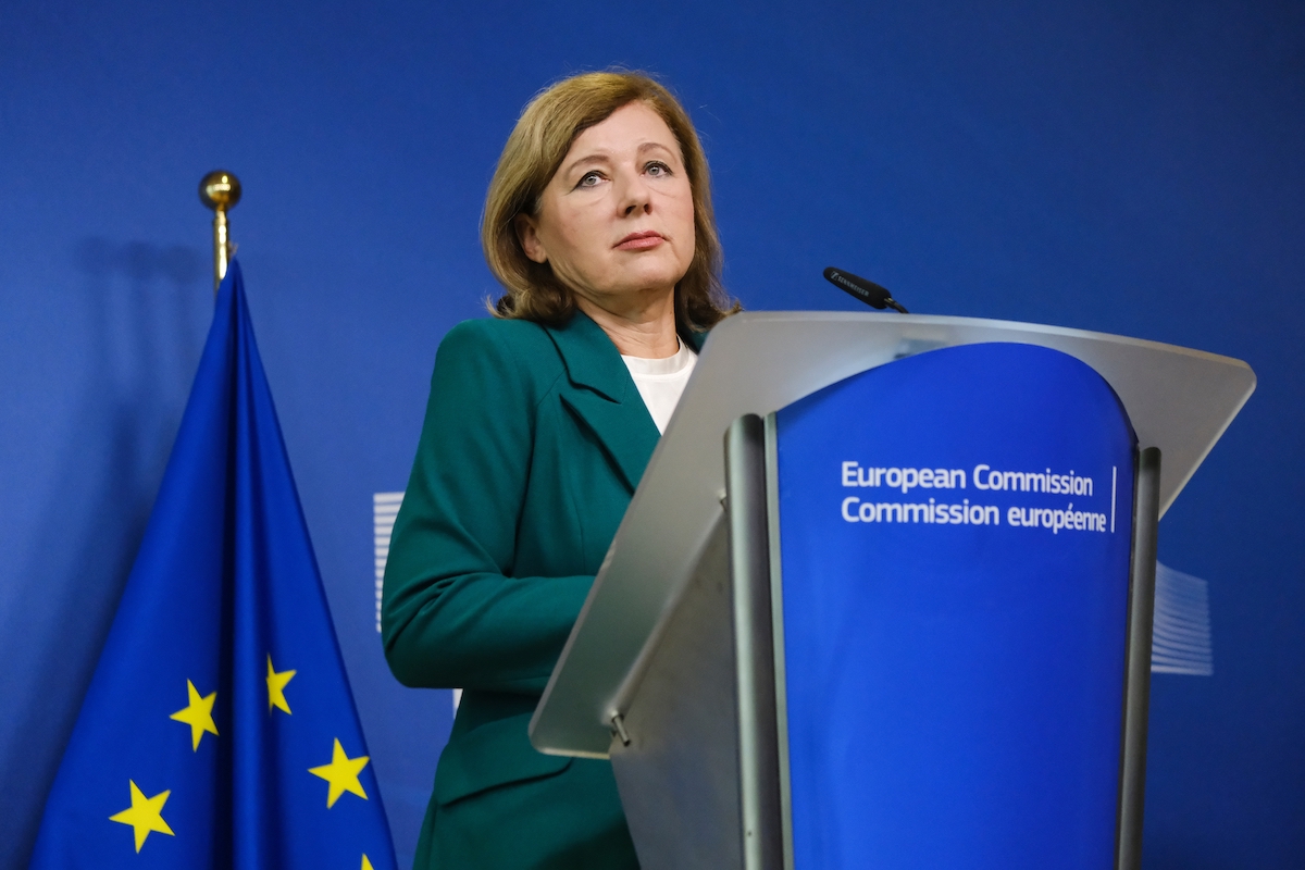 Vera Jourová: Orbán Viktor már annyiszor lepett meg minket!