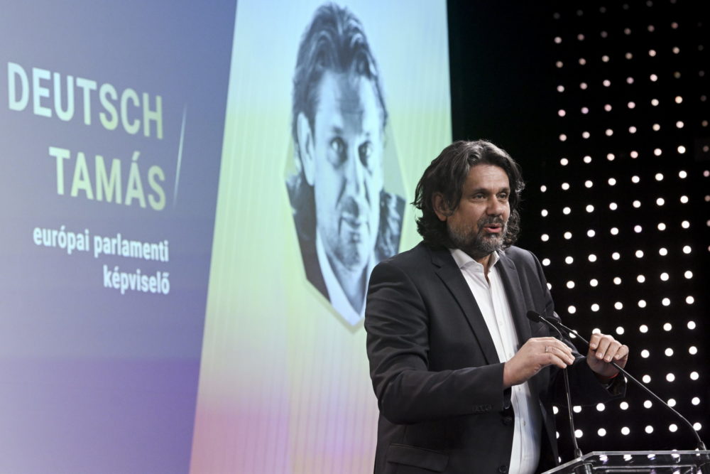 Deutsch Tamás: Magyarország nemet mond a migrációra és a genderőrületre