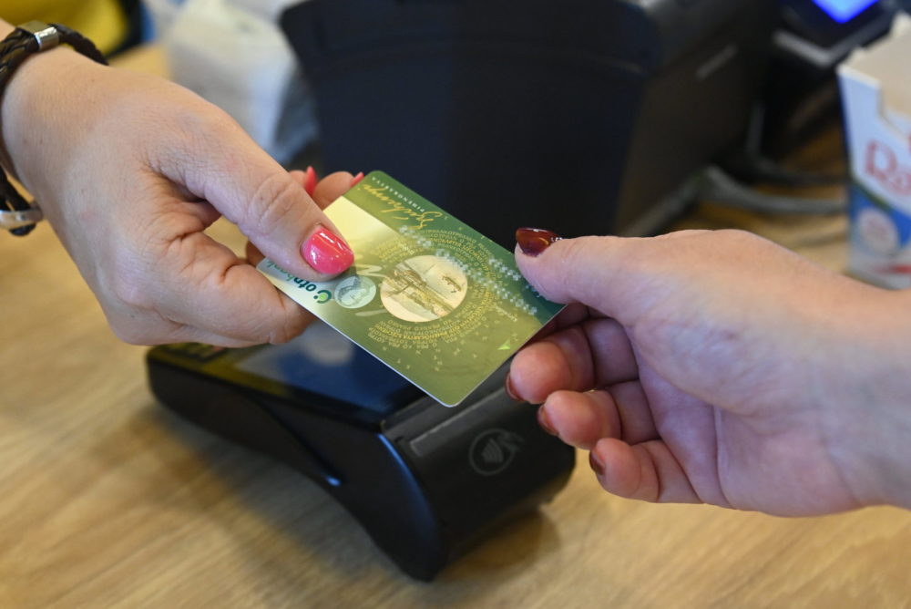 Minden eddiginél magasabb összeg érkezett 2023-ban a SZÉP-kártyákra