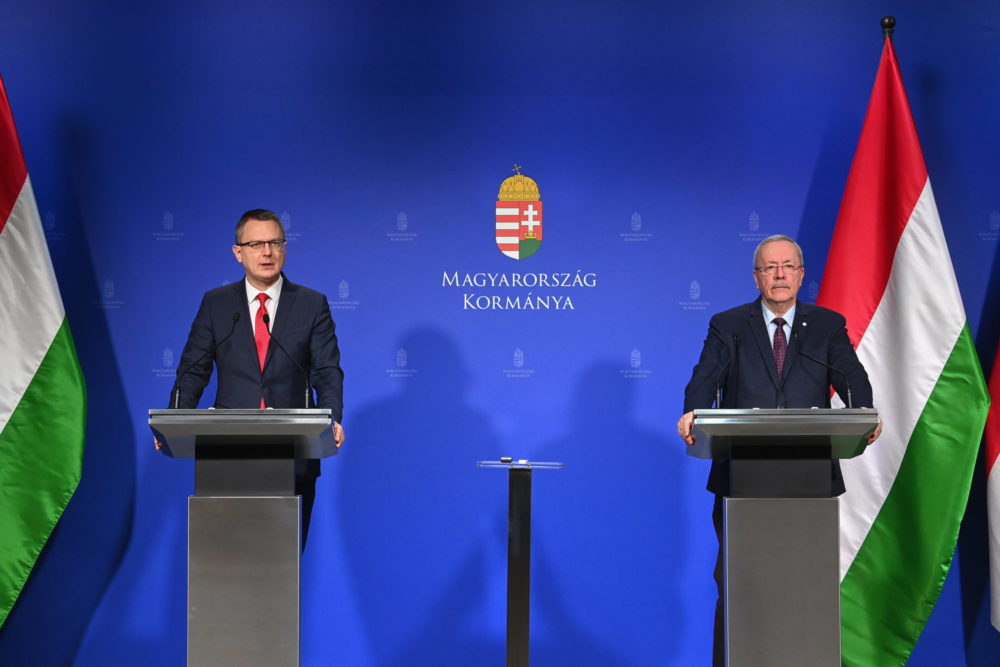 Brüsszelben az év utolsó napjaiban áterőltették a migrációs paktumot