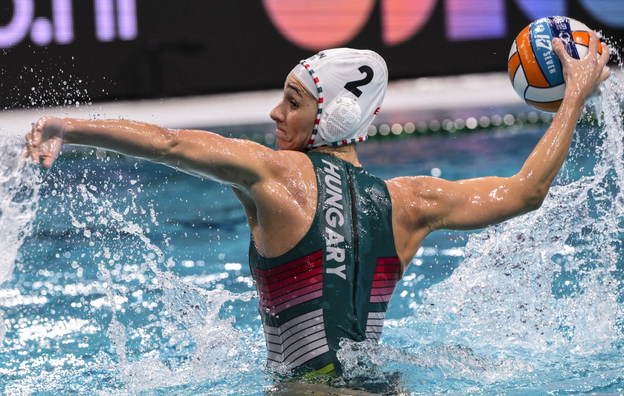 Lemostuk a cseheket a pályáról