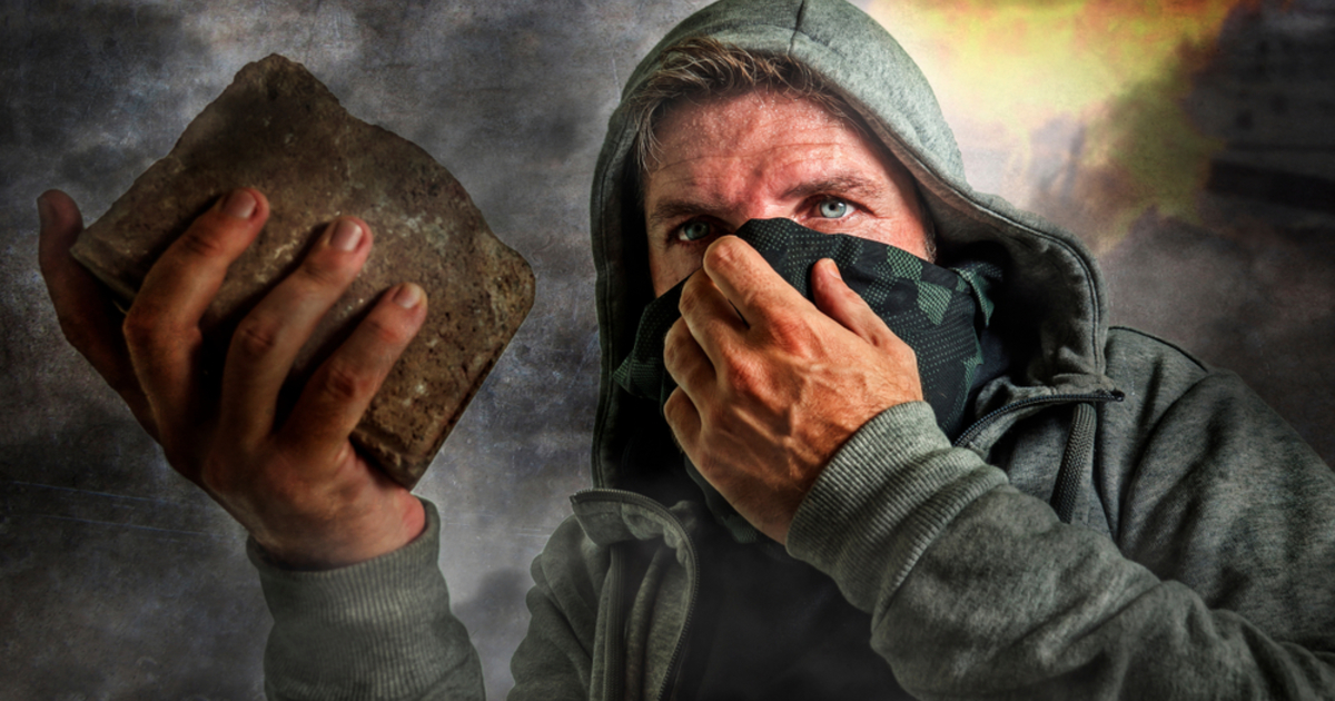 A bíró hazugságra biztatta az antifa vádlottakat