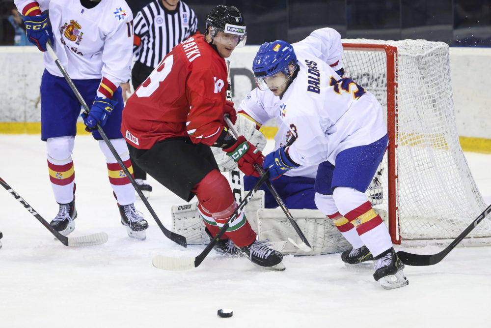 Fölényes győzelemmel kezdte az olimpiai selejtezőt a férfi jégkorong-válogatott