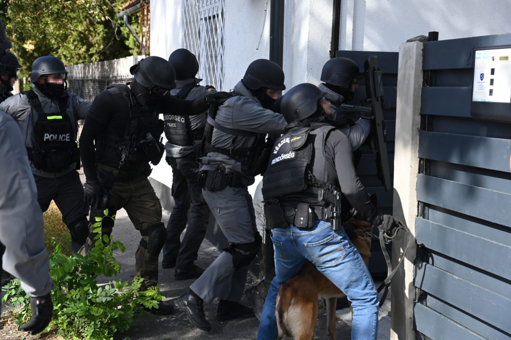 A magyar rendőrök eredményesen küzdenek a kábítószer-kereskedelem ellen