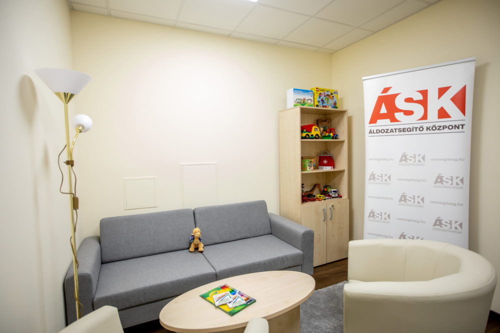 Király Nóra: A cél, hogy 2025-ig minden vármegyében legyen áldozatsegítő központ