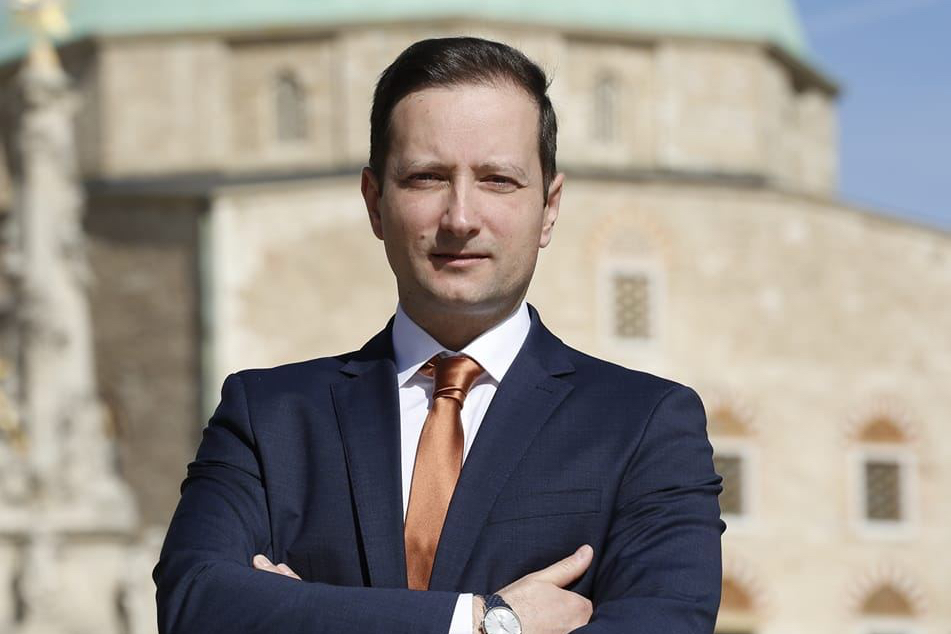 Csizmadia Pétert ajánlja polgármesterjelöltnek a pécsi Fidesz