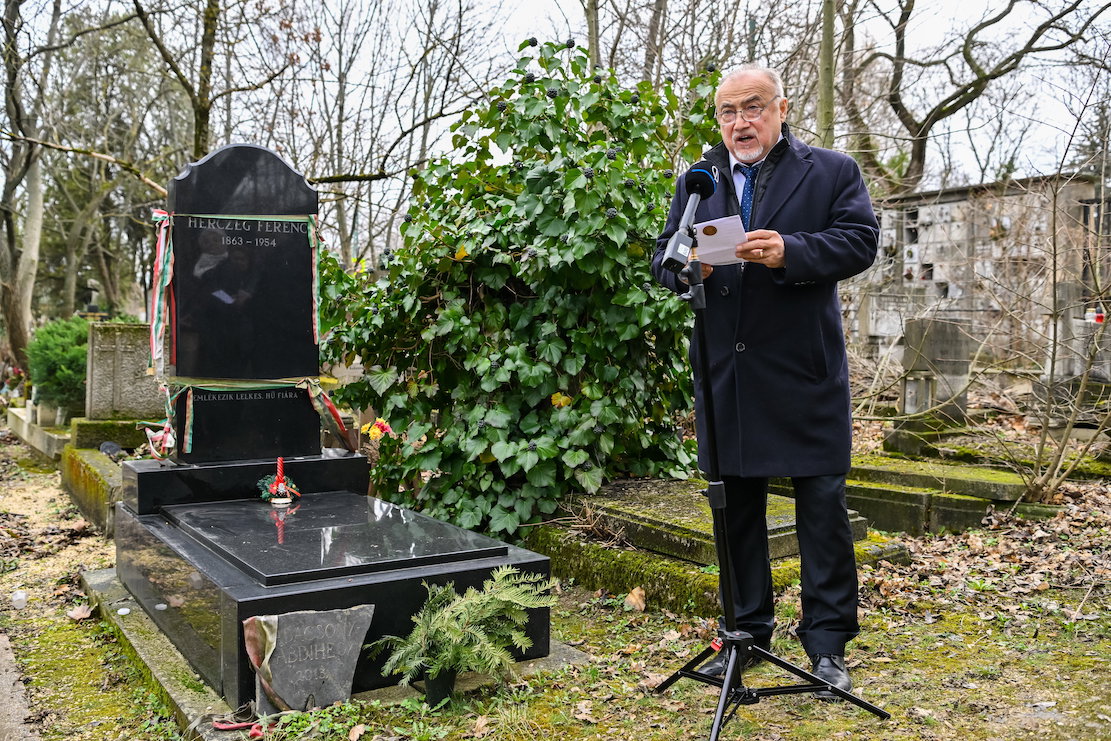 Megemlékeztek Herczeg Ferencről halálának hetvenedik évfordulóján